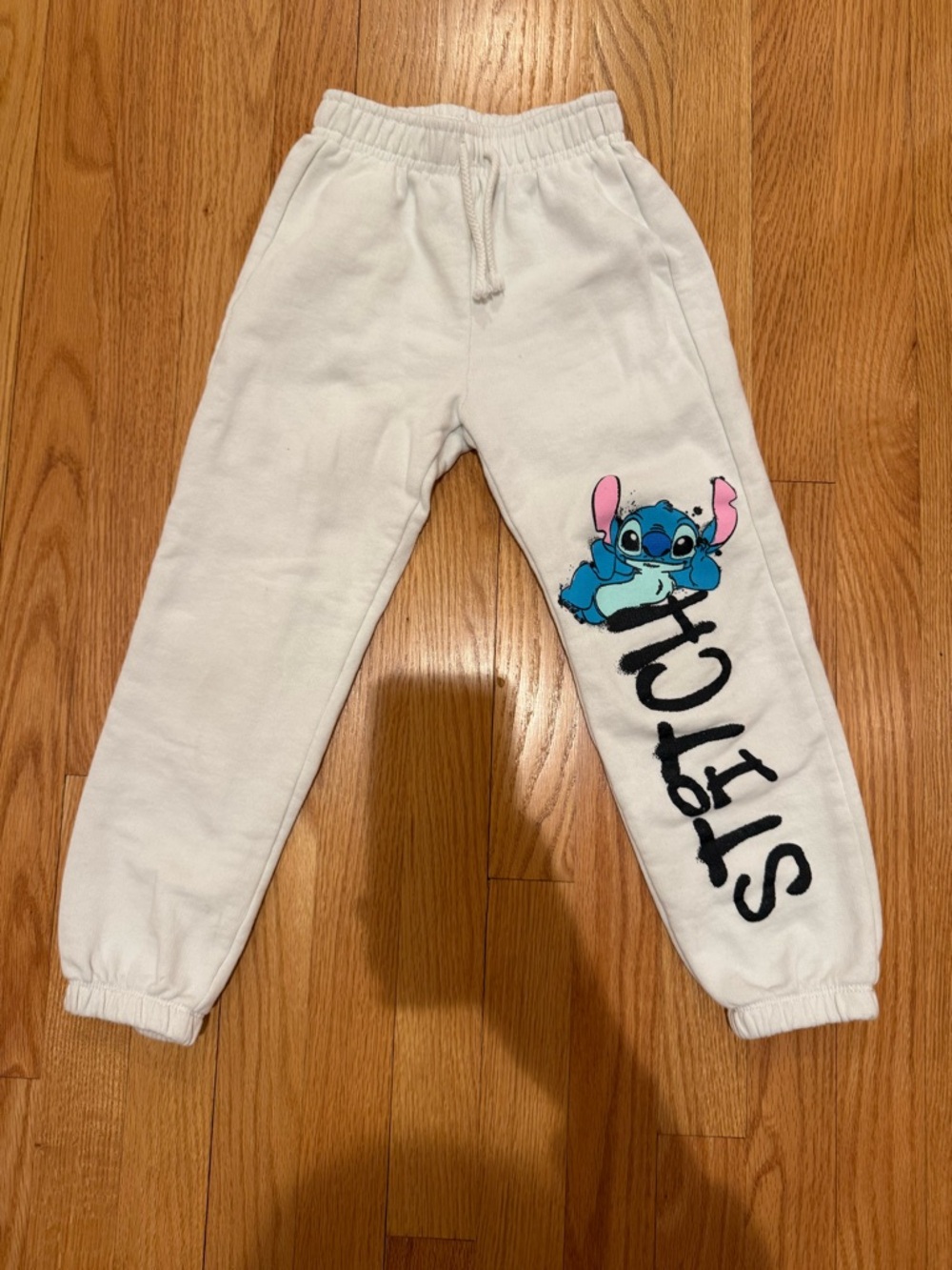 Zara / Disney Stitch White Kids Sweatpants with Graphic Sz 6-7